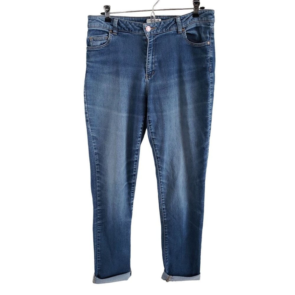 Coldwater Creek Woman's Size 12 Tall Natural Fit Tapered Skinny Jean Medium Wash